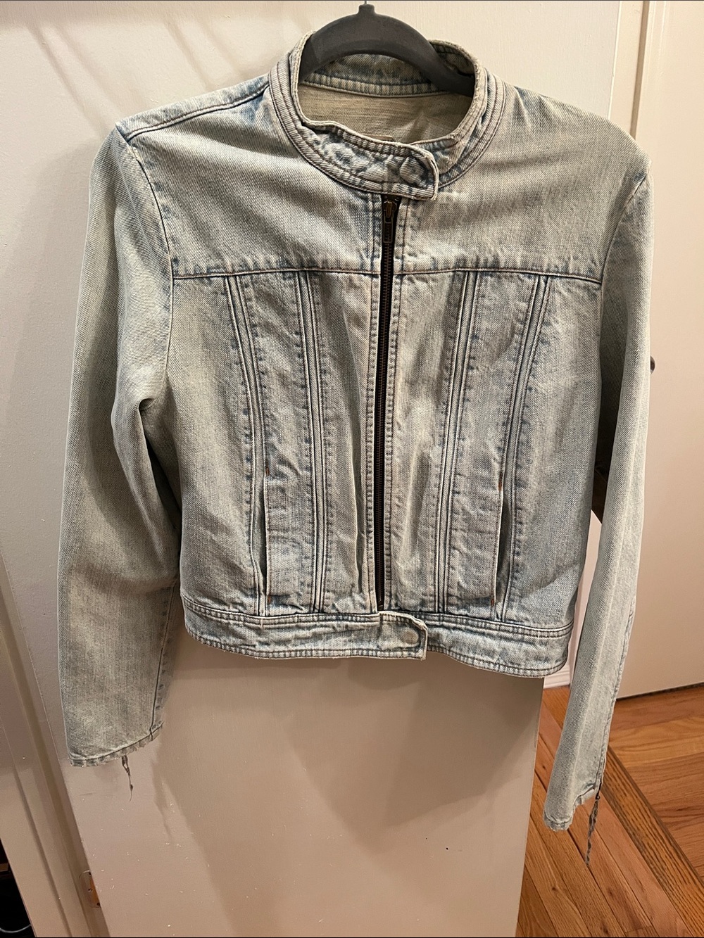 GAP Light Wash Denim Jean Jacket